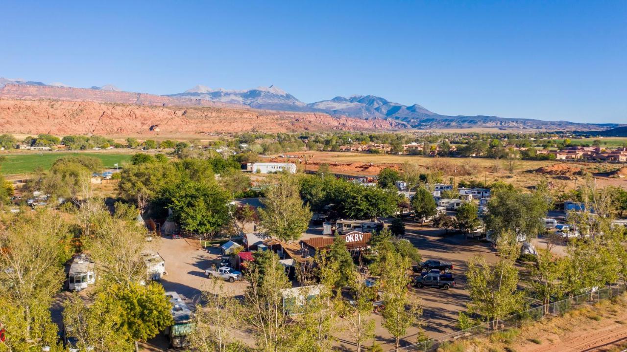 FunStays Glamping Setup Tent in RV Park #1 OK-T1 Moab Eksteriør billede